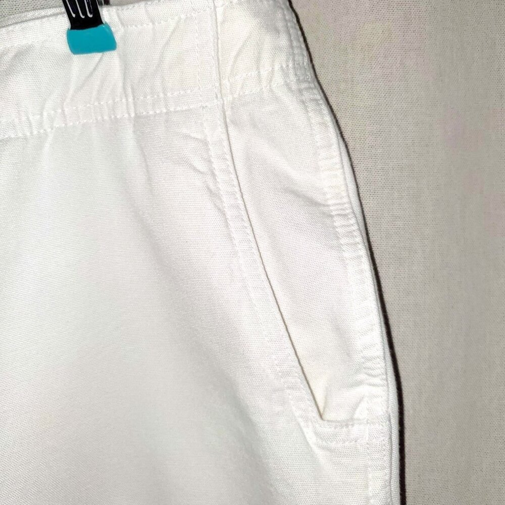 White Sierra Skimmer Size 12 White Rayon/Cotton Blend 34"W X 13"L - please read! - Picture 8 of 11